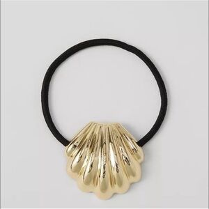 Gold Shell Hair Tie